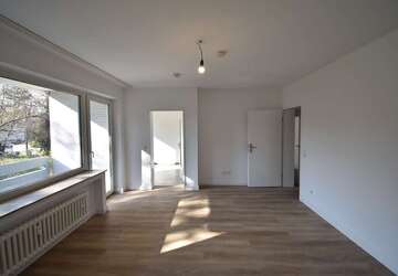 Wohnung Duisburg Hamborn - 3 Zimmer, 81 m&sup2;, 745&euro; | Angebot:25883772