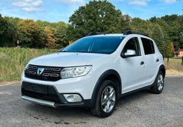 Dacia Sandero 103.600 km 5.990 &euro; Neukirchen-Vluyn 47506