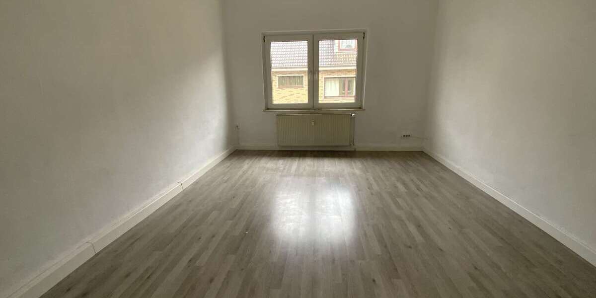 Etagenwohnung Essen Stadtkern - 2 Zimmer, 50 m&sup2;, 560&euro; | Angebot:27312910