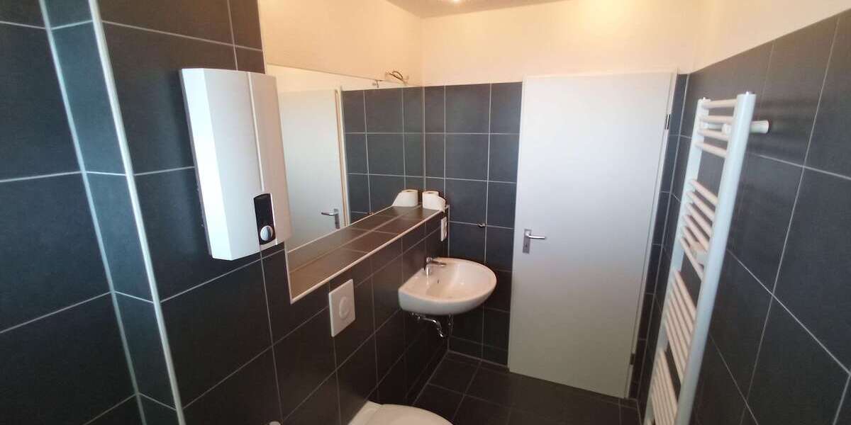 Etagenwohnung Duisburg Wanheimerort - 2 Zimmer, 68 m&sup2;, 520&euro; | Angebot:27299737
