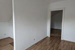 Etagenwohnung Duisburg Huckingen - 1 Zimmer, 28 m&sup2;, 330&euro; | Angebot:26723124