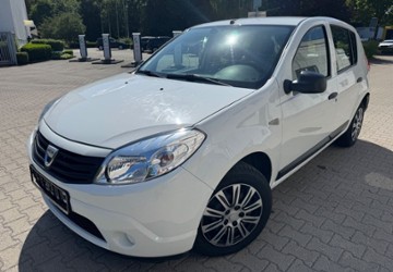 Dacia Sandero 110.000 km 2.900 &euro; Essen 45133