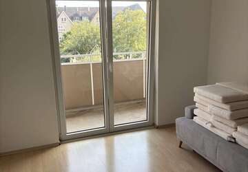 Wohnung Duisburg Duisburg-Mitte - 3 Zimmer, 65 m&sup2;, 500&euro; | Angebot:27318345