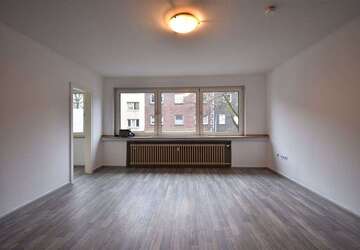Wohnung Duisburg Untermeiderich - 1 Zimmer, 31 m&sup2;, 400&euro; | Angebot:27266409