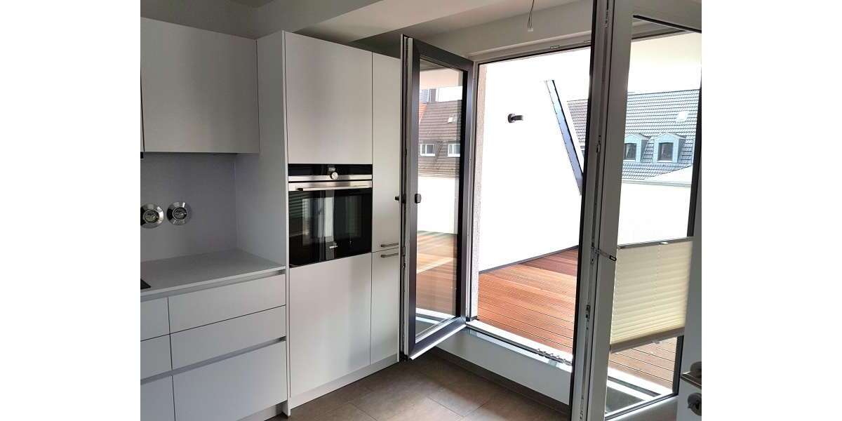 Etagenwohnung Essen-Holsterhausen Holsterhausen - 2 Zimmer, 108 m&sup2;, 1.415&euro; | Angebot:27267667
