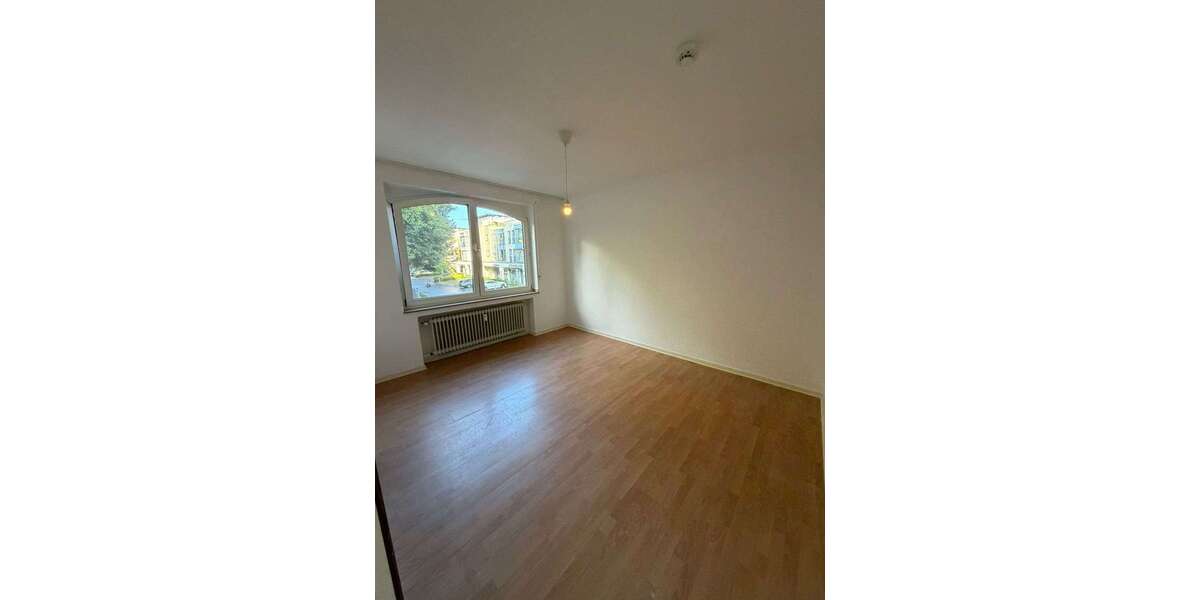 Etagenwohnung Krefeld Bockum - 1 Zimmer, 34 m&sup2;, 340&euro; | Angebot:27315556