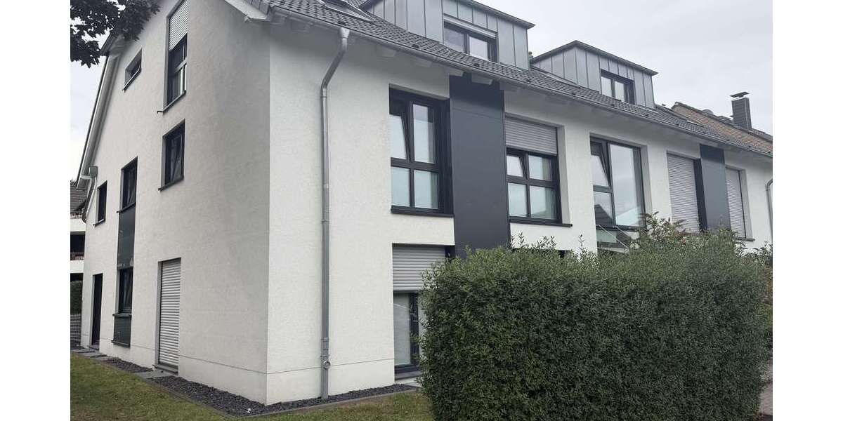 Etagenwohnung Mülheim an der Ruhr Broich - 3 Zimmer, 122 m&sup2;, 1.600&euro; | Angebot:27267988