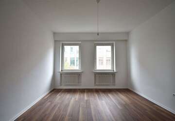Wohnung Oberhausen - 3 Zimmer, 109 m&sup2;, 1.165&euro; | Angebot:25237618